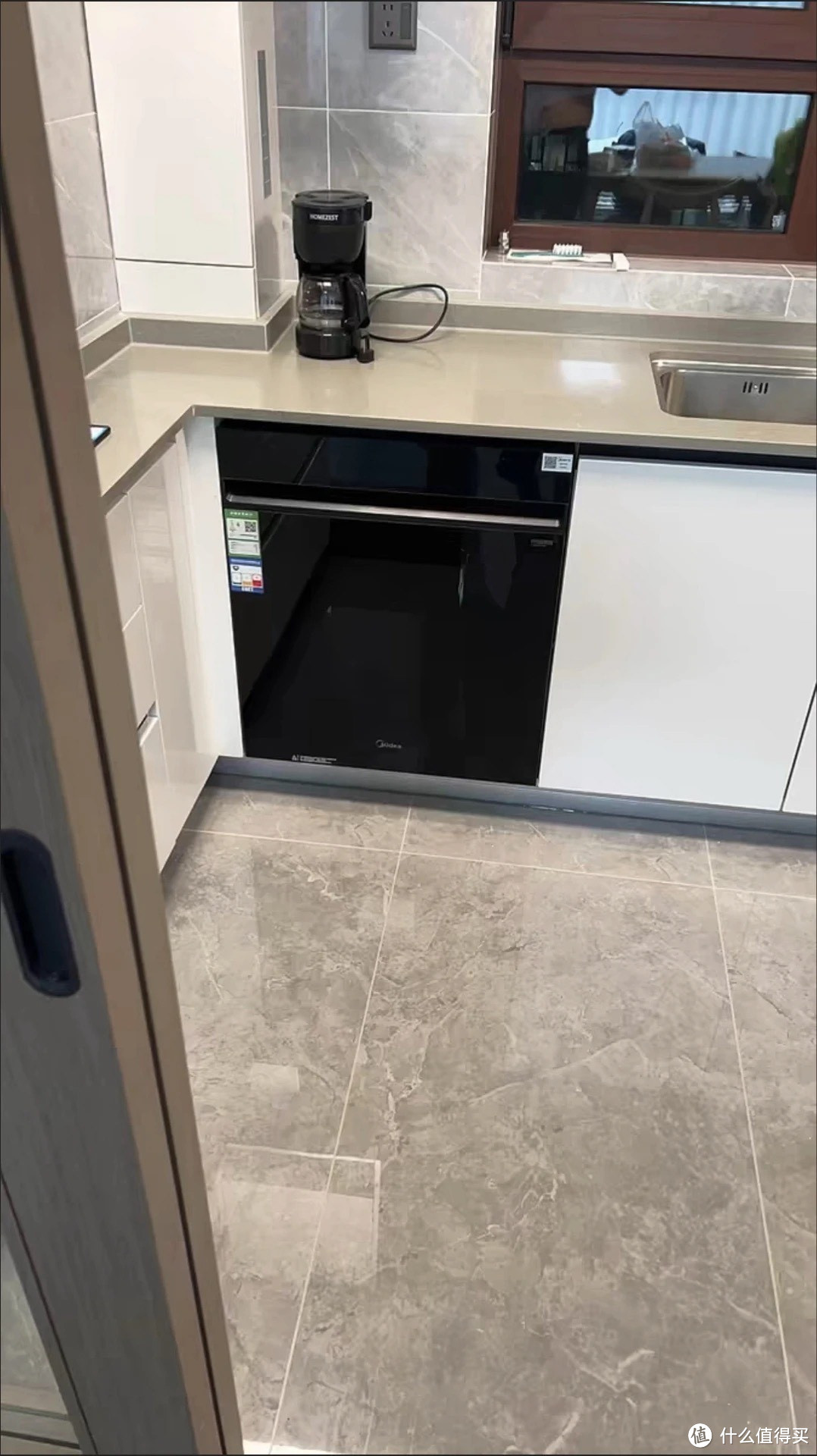 美的嵌入式洗碗机:家庭生活的理想之选